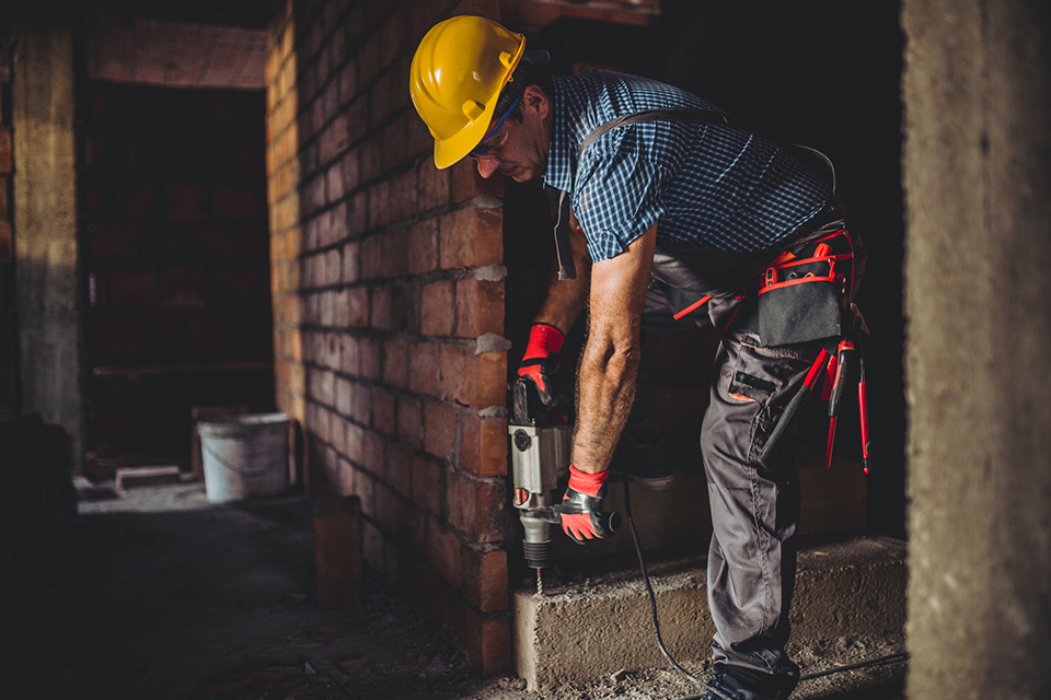 Hand Operated Power Tools Hazard Guide